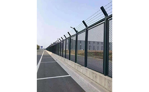 钢板网护栏 - 安平县路广丝网制造有限公司图片2