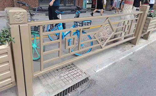  花箱护栏