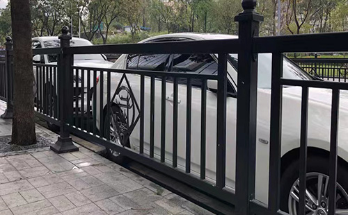 人行道护栏 - 安平县路广丝网制造有限公司图片3