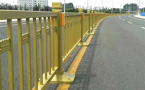 土豪金护栏 - 安平县路广丝网制造有限公司图片5