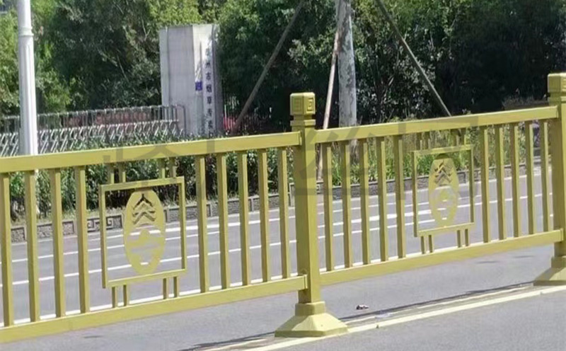 山东枣庄道路护栏5000米
